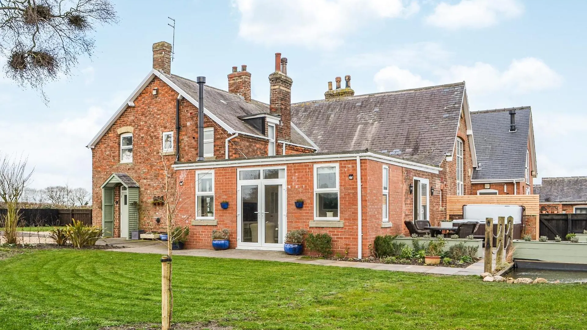 Lowthorpe School Cottage